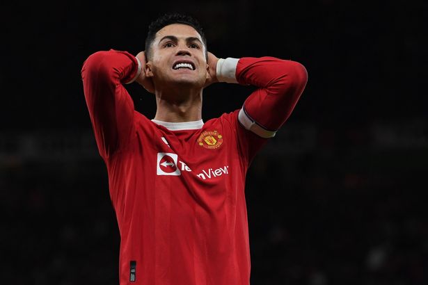 Ronaldo đánh mất kỷ lục đáng tự hào khi MU thua Wolves