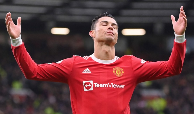 Hạn hán ghi bàn của Ronaldo gây rắc rối cho MU như thế nào?