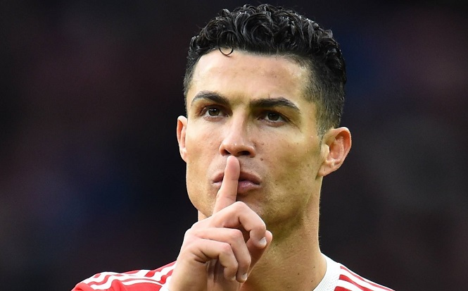 Ronaldo đăng bức ảnh “đẹp mê hồn” đạt 10 triệu lượt like