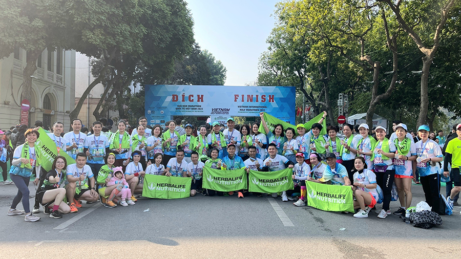 Nhóm RUN2PT “chạy đến thành công” với Giải Bán Marathon Quốc tế Việt Nam 2024 tài trợ bởi Herbalife Nhóm RUN2PT “chạy đến thành công” với Giải Bán Marathon Quốc tế Việt Nam 2024 tài trợ bởi Herbalife