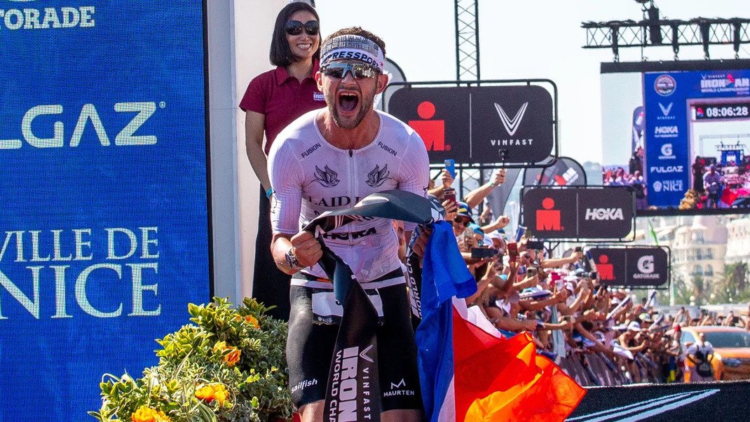 “Người sắt” trẻ nhất lịch sử vô địch giải triathlon IRONMAN thế giới