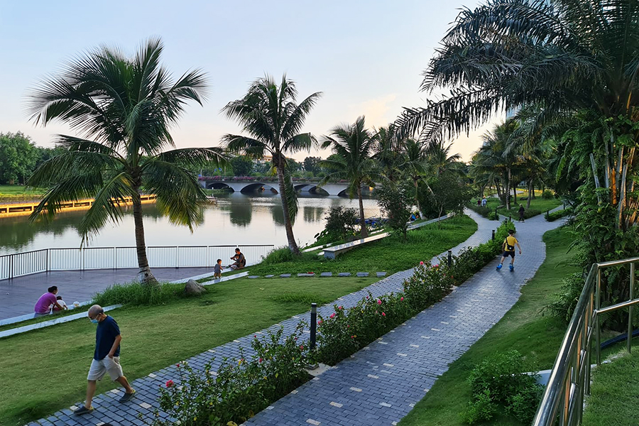 Ng&agrave;y &ldquo;H&agrave; Nội tập thể dục&rdquo; sau gi&atilde;n c&aacute;ch x&atilde; hội