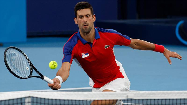 Kết quả tennis Olympic mới nhất: Thắng dễ như đi dạo, Djokovic đổ mồ hôi vì trời nóng hơn là do đối phương
