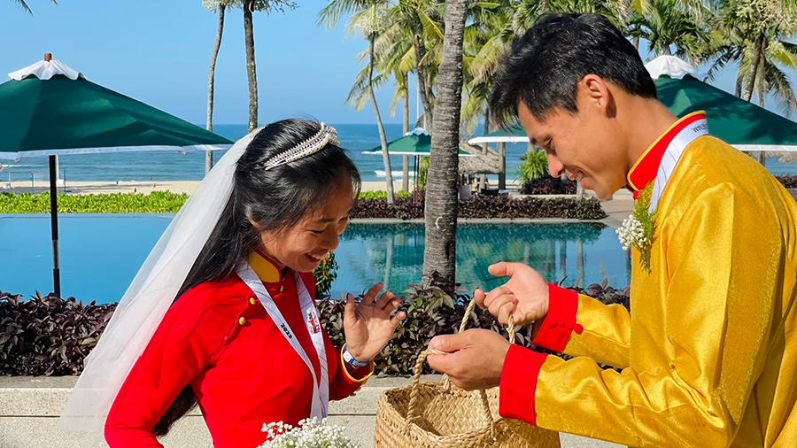 Người sắt Thị Hến và câu chuyện “cầu hôn ngược” lãng mạn trong làng thể thao