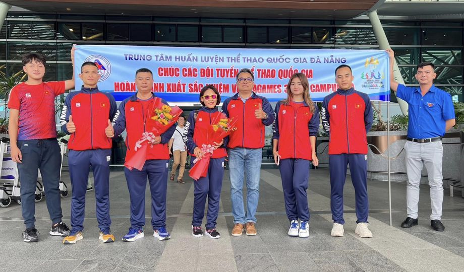 Tổ đi bộ Việt Nam sang Campuchia tranh “vàng điền kinh” SEA Games 32