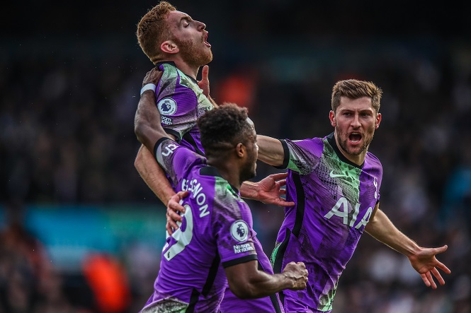 Tottenham khiến Leeds chịu điều tủi hổ nhất lịch sử Ngoại hạng Anh Tottenham khiến Leeds chịu điều tủi hổ nhất lịch sử Ngoại hạng Anh