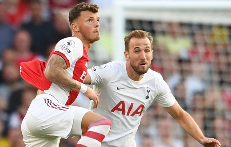 Siêu máy tính dự đoán: Arsenal hay Tottenham giành vị trí Top 4?