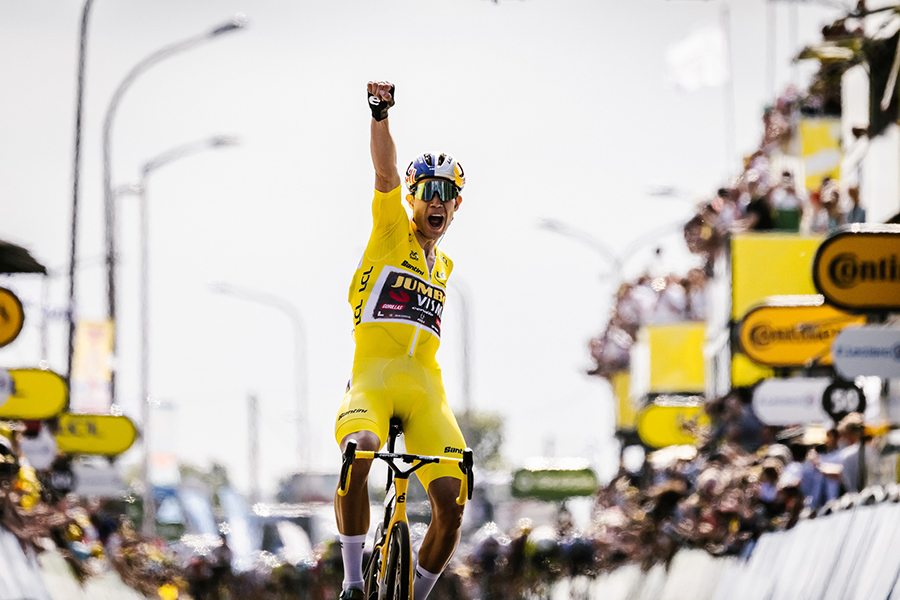 Sau 3 chặng về nh&igrave; cay đắng, tay đua Bỉ chiến thắng chặng 4 Tour de France 2022