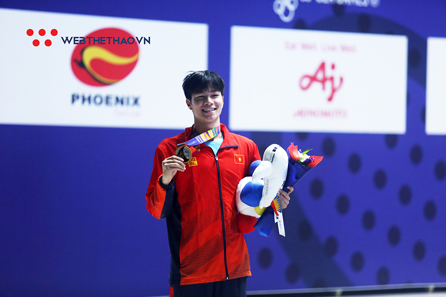 “Thần đồng bơi” Trần Hưng Nguyên phá kỷ lục quốc gia 200m ngửa giải thế giới bể 25m “Thần đồng bơi” Trần Hưng Nguyên phá kỷ lục quốc gia 200m ngửa giải thế giới bể 25m