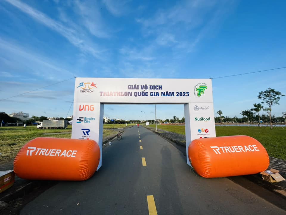 Khởi tranh Giải Triathlon V&ocirc; địch Quốc gia 2023, thiếu vắng &ldquo;nh&agrave; v&ocirc; địch k&eacute;p SEA Games&rdquo; Phạm Tiến Sản