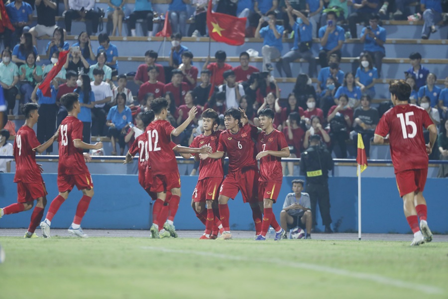 Nhấn chìm U17 Nepal, U17 Việt Nam có lợi thế cực lớn trước khi đối đầu U17 Thái Lan Nhấn chìm U17 Nepal, U17 Việt Nam có lợi thế cực lớn trước khi đối đầu U17 Thái Lan