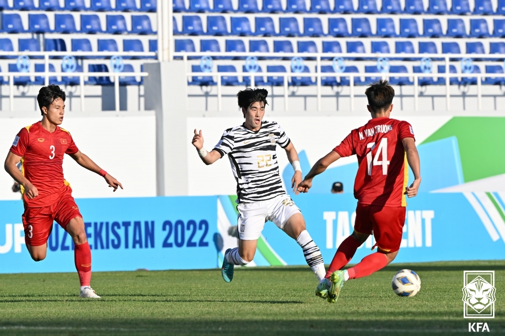 U23 Việt Nam nghỉ xả hơi trước trận đấu sống còn với U23 Malaysia