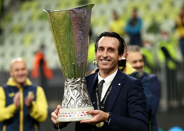 “Phép thuật” của Unai Emery phơi bày điểm yếu của Solskjaer