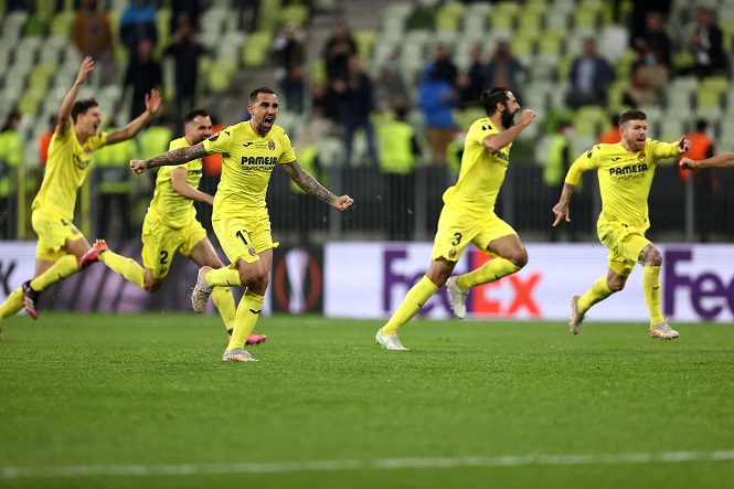 MU thua Villarreal sau loạt đá luân lưu 11m chưa từng có