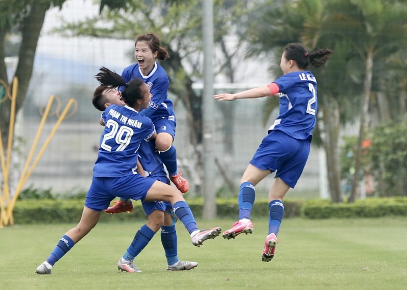 Dẫn 2-0 sau 7 phút, CLB nữ Hà Nội vẫn mất ngôi vô địch Cúp QG 2023